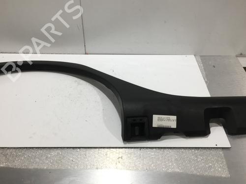 Used Rear right wheel arch trim DACIA SANDERO II TCe 90 (B8M1, B8MA, B8AC) (90 hp) 25602527