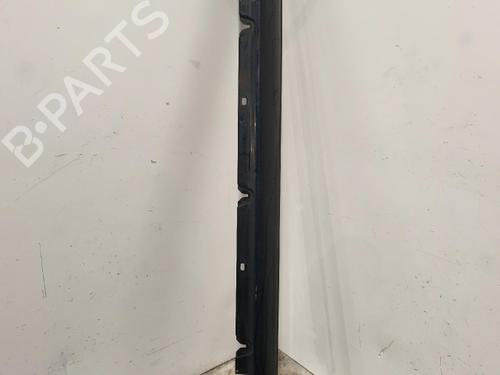 Used Right sideskirt Right sideskirt MERCEDES-BENZ C-CLASS T-Model (S205) C 200 d (205.207) (136 hp) 40454426 40454426
