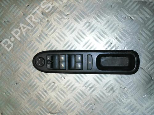 Used Left front window switch Left front window switch PEUGEOT 407 (6D_) 1.6 HDi 110 (6D9HZC, 6D9HYC) (109 hp) 22584603 22584603