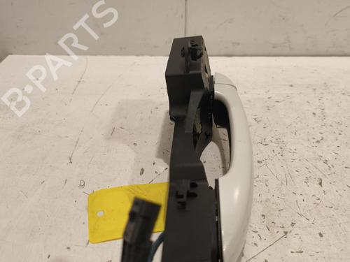 front-right-exterior-door-handle-renault-megane-iv-hatchback-b9amn_-2015-36650787 main image