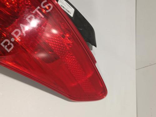 Used Right front fog light Right front fog light 22574682 22574682