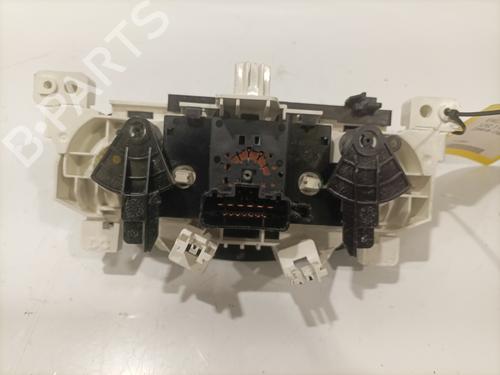Climate control RENAULT TWINGO III (BCM_, BCA_) 1.0 SCe 70 | BP24523300I5 
