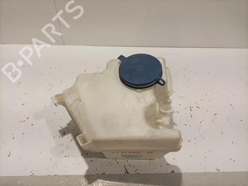 Used Windscreen washer tank MERCEDES-BENZ B-CLASS Sports Tourer (W245) B 180 CDI (245.207) (109 hp) 22590364