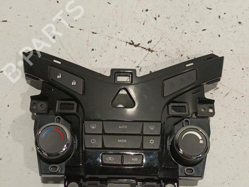 Used Climate control CHEVROLET CRUZE (J300) 2.0 CDI (163 hp) 22576680