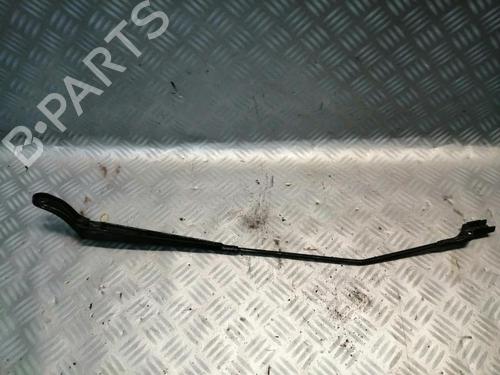 Used Front windshield wiper arm Front windshield wiper arm RENAULT TWINGO II (CN0_) 1.2 16V (CN0K, CN0V, CN0A) (76 hp) 22591455 22591455