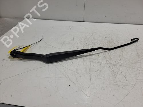 Used Front windshield wiper arm PEUGEOT 206 CC (2D) 1.6 16V (2DNFUF, 2DNFUR) (109 hp) 30746162