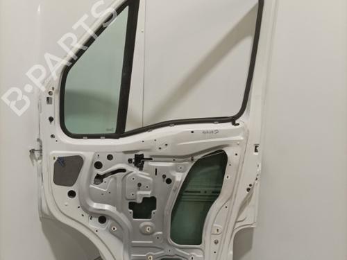 Right front door RENAULT MASTER II Van (FD) 2.5 dCi | BP22589550C3 