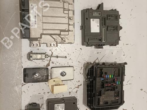 Elektronisk modul RENAULT CLIO V (B7_) 1.3 TCe 140 (B7N0) (140 hp) 28374874