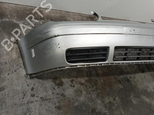Used Front bumper VW GOLF IV (1J1) 1.6 (102 hp) 22581605