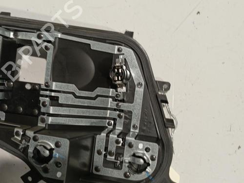 Used Lamp holder Lamp holder DACIA SANDERO III 1.0 SCe 65 (67 hp) 22570193 22570193