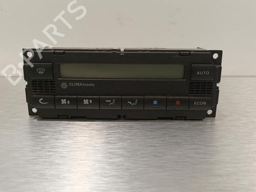 Used Climate control Climate control VW BORA Variant (1J6) 1.6 16V (105 hp) 22572318 22572318
