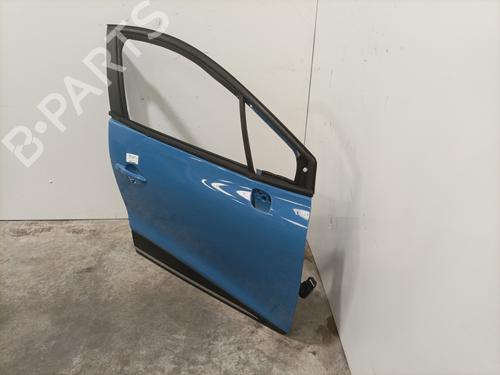 Used Right front door Right front door 29124330 29124330