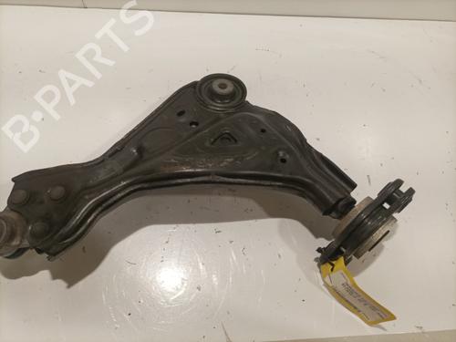 Used Left front suspension arm Left front suspension arm MERCEDES-BENZ V-CLASS (W447) V 250 CDI / d 4-matic (447.811, 447.813) (190 hp) 22569241 22569241