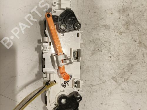 Used Climate control Climate control 37747982 37747982