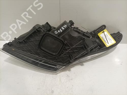 right-headlight-renault-megane-iii-hatchback-bz01_-b3_-2008-29936636 main image