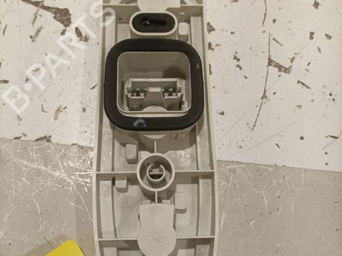Used Lamp holder Lamp holder RENAULT TWINGO I (C06_) 1.2 (C066, C068) (58 hp) 22577559 22577559