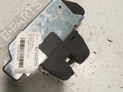 Used Tailgate lock PEUGEOT 208 I (CA_, CC_) 1.2 PureTech 82 (82 hp) 22577142