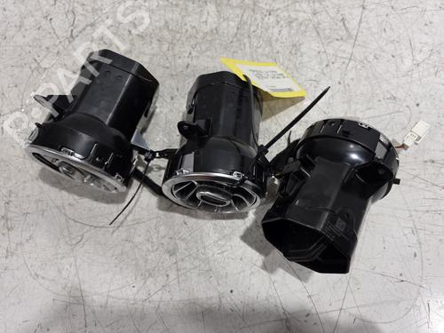 Air vent MERCEDES-BENZ CLA (C118) CLA 200 (118.387) | BP40054796I21 - Image 3