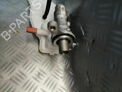 Used Brake master cylinder Brake master cylinder PEUGEOT 208 I (CA_, CC_) 1.2 THP 110 (110 hp) 22584510 22584510