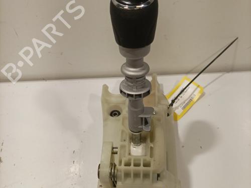 Used Gear lever SUZUKI VITARA (LY) 1.4 Hybrid (Mild Hybrid) AllGrip (APK414) (129 hp) 22584930