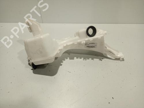 Used Windscreen washer tank RENAULT CLIO V (B7_) 1.5 Blue dCi 85 (B7AG) (86 hp) 24552336