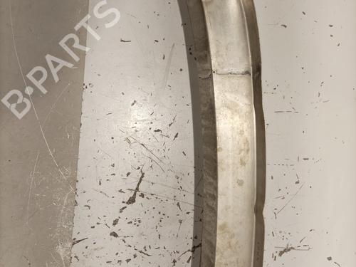 Used Front bumper reinforcement Front bumper reinforcement 22583104 22583104