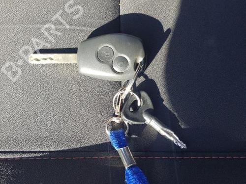 Left front window switch RENAULT TWINGO II (CN0_) 1.2 (CN0D) | BP22584175I27 - Image 4