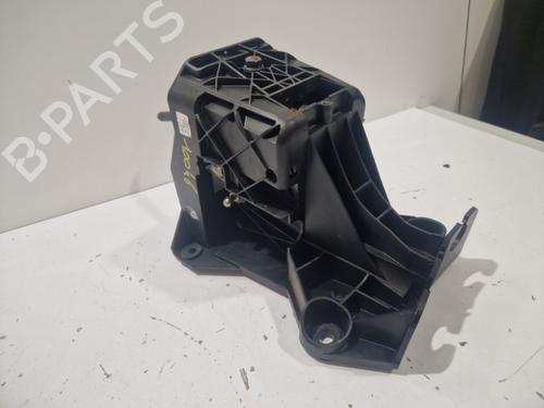 Used Gear lever PEUGEOT PARTNER Box Body/MPV (K9) 1.5 BlueHDi 100 (102 hp) 22573668