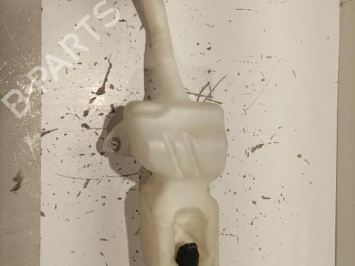 Used Windscreen washer tank FIAT 500 (312_) 1.2 (312AXA1A) (69 hp) 22573389