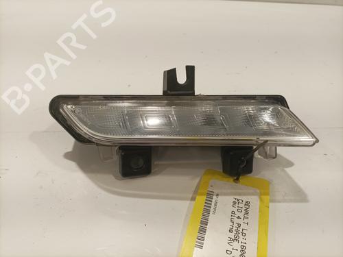 Højre positionslygte Højre positionslygte RENAULT CLIO IV (BH_) 0.9 TCe 90 (BHNF, BHMA, BHMH, BHJK, BHJR) (90 hp) 33950719 33950719