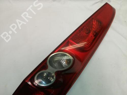 Used Right taillight FORD FIESTA V (JH_, JD_) 1.4 TDCi (68 hp) 22581313