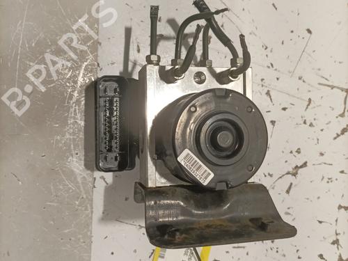 Used ABS pump ABS pump TOYOTA YARIS (_P9_) 1.4 D-4D (NLP90_, NLP90R) (90 hp) 22589329 22589329