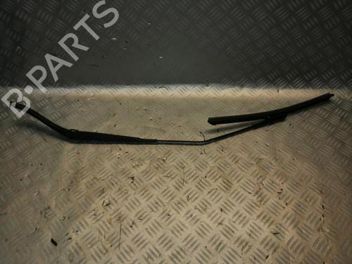 Used Front windshield wiper arm ALFA ROMEO MITO (955_) 1.3 MultiJet (955AXP1A, 955AYC1A) (95 hp) 22584270