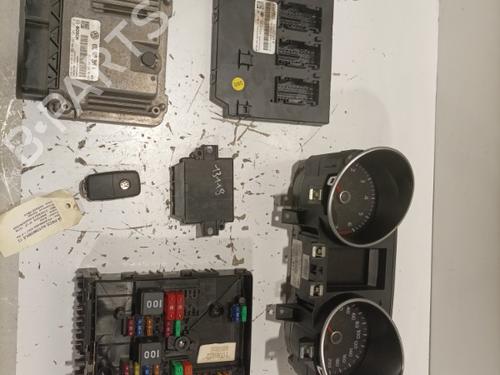 Elektronisk modul VW GOLF VI (5K1) 1.4 TSI (122 hp) 22589407