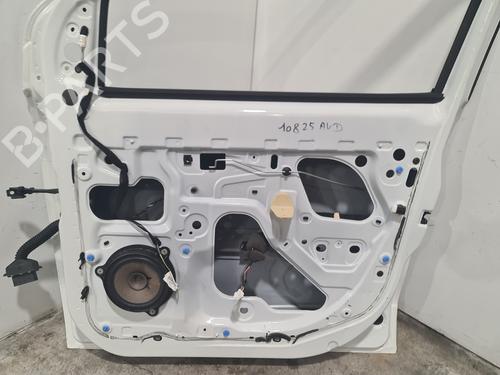 right-front-door-dacia-lodgy-js_-2012-33299456 main image