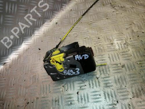 Used Front right lock OPEL VIVARO A Bus (X83) 1.9 DTI (F7, J7, A07) (101 hp) 22575930