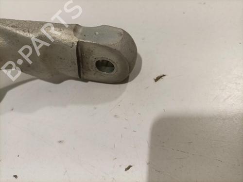 Used Left front steering knuckle Left front steering knuckle MERCEDES-BENZ S-CLASS (W221, V221) S 500 4-matic (221.086, 221.186) (388 hp) 22579489 22579489