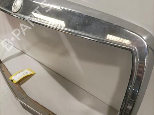 Used Grille Grille MERCEDES-BENZ 123 Coupe (C123) 280 CE (185 hp) 22569590 22569590