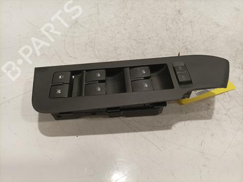 Used Left front window switch Left front window switch CHEVROLET CAPTIVA (C100, C140) 2.2 D (163 hp) 32194519 32194519