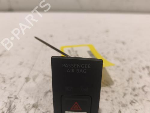 Used Warning switch Warning switch 38424396 38424396