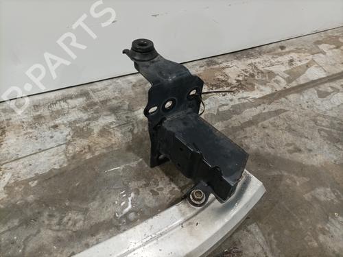 front-bumper-reinforcement-audi-q7-4lb-2006-2007-2008-2009-2010-2011-2012-2013-2014-2015-2016-31719135 main image