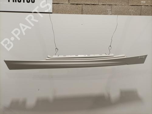 Højre sidekjole BMW 1 (E81) 118 d (143 hp) 30085170