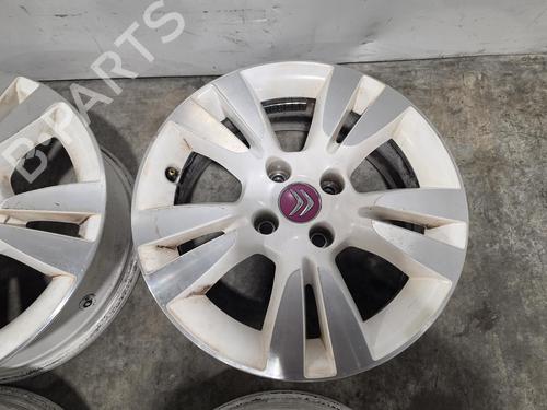 Fælgsæt Fælgsæt CITROËN DS3 (SA_) 1.6 HDi 90 (92 hp) 39891859 39891859