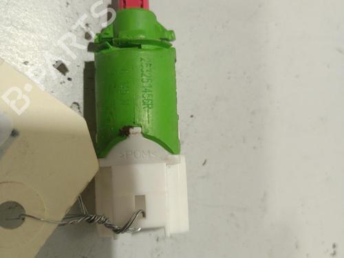 Used Switch Switch RENAULT KANGOO Express (FW0/1_) 1.5 dCi 75 (FW07, FW10, FW04) (75 hp) 22581073 22581073