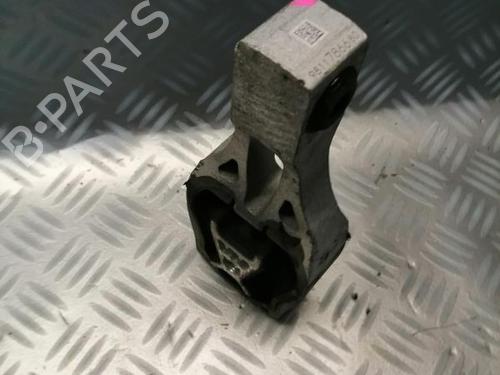 Used Engine mount Engine mount PEUGEOT 3008 II SUV (MC_, MR_, MJ_, M4_) 1.5 BlueHDi 130 (131 hp) 22590640 22590640