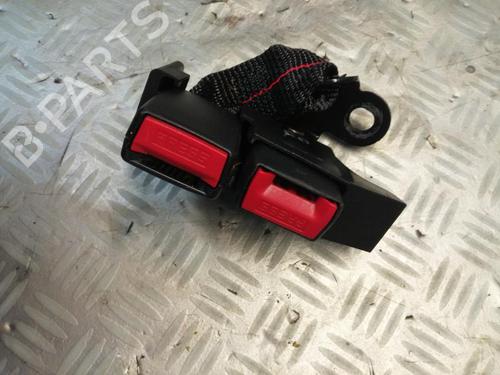 Used Seat buckle RENAULT CLIO III (BR0/1, CR0/1) 1.5 dCi (BR17, CR17) (86 hp) 22573817