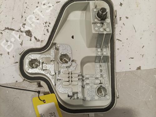 Support de lampe AUDI A3 (8P1) 2.0 TDI 16V (140 hp) 22583105