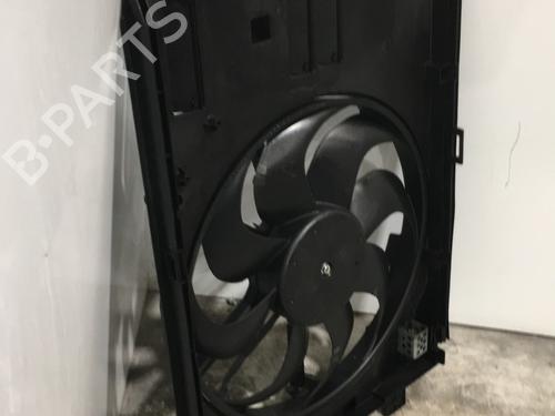 Used Radiator fan Radiator fan PEUGEOT 308 II (LB_, LP_, LW_, LH_, L3_) 2.0 BlueHDi 150 (150 hp) 24940313 24940313