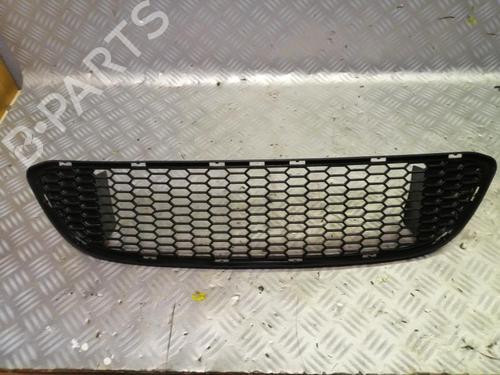 Used Grille BMW 1 Coupe (E82) 120 d (177 hp) 22571354