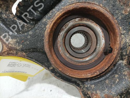 Used Right front steering knuckle Right front steering knuckle FORD RANGER (TKE) 2.2 TDCi 4x4 (160 hp) 33804953 33804953